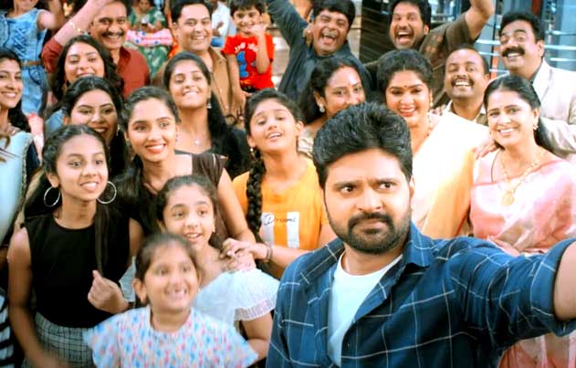 /media/k2/galleries/78322/Samajavaragamana-Movie-Stills-04