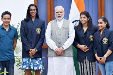 Modi hosts national sports awardees, invites ideas to improve sports