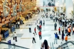 Delhi Airport records, Delhi Airport breaking, delhi airport among the top ten busiest airports of the world, Dubai